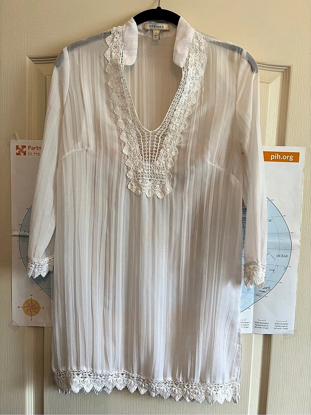 KOSIUKO Y2K Kurta style White Sheer Yogi Boho Crochet Lace Trim Tunic Top Small
